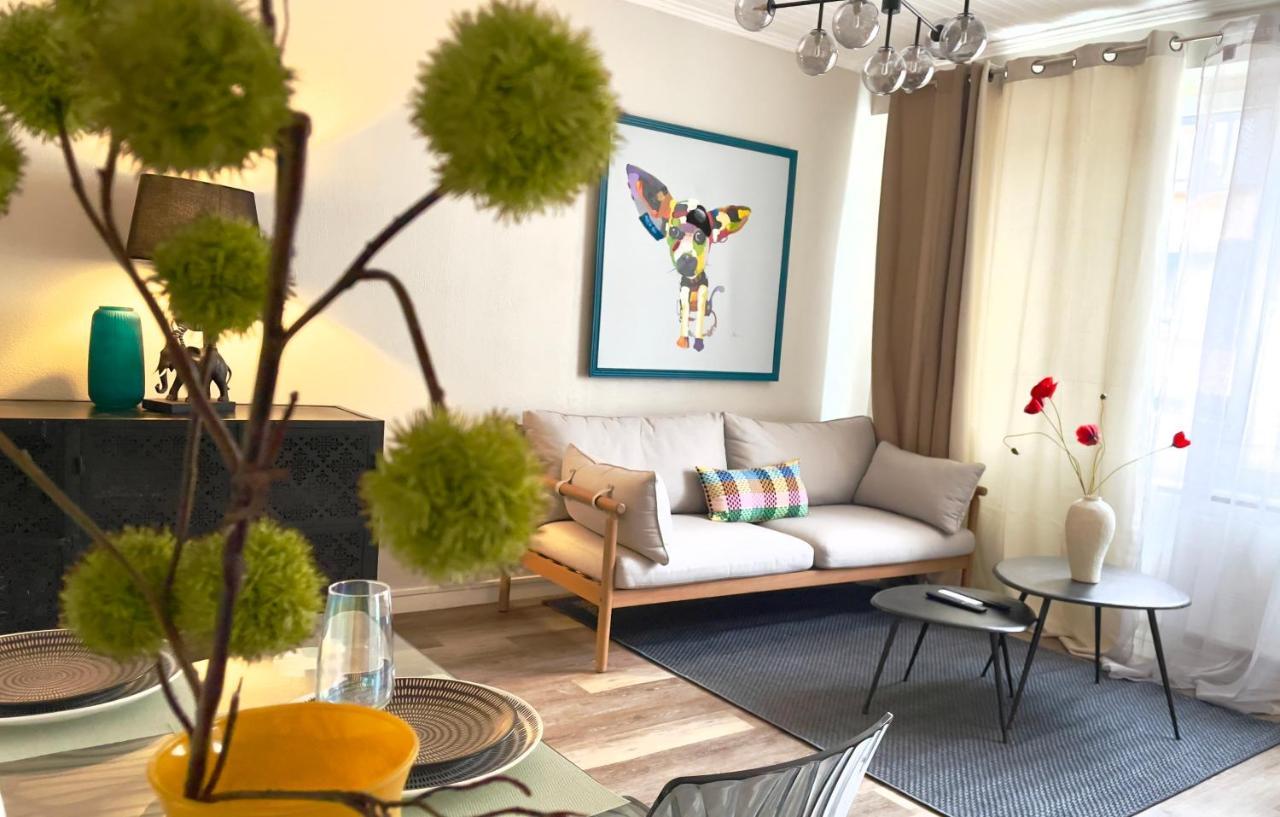 Arina & Julien La Defense-Paris Apartment Suresnes Exterior photo